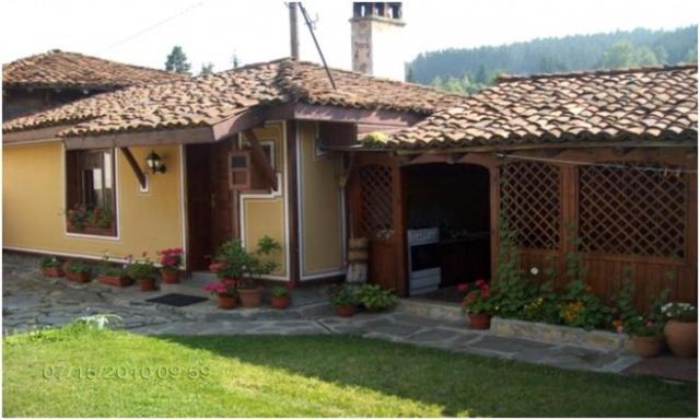 Hotel Янко Кехая à Koprivchtitsa Extérieur photo